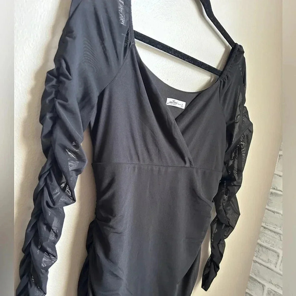 Hollister Y2K Black Long Sleeve Mesh Ruched Mini Bodycon Dress Size M NWOT - Picture 4 of 7